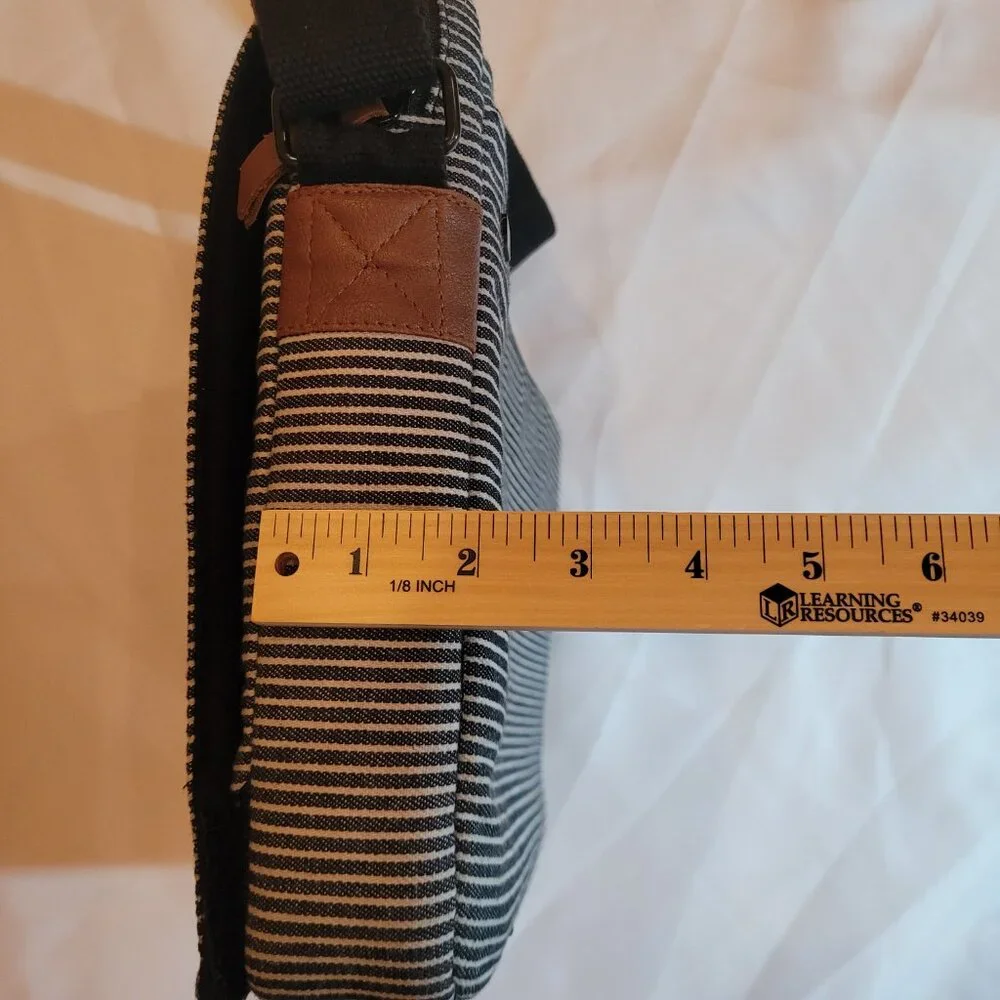 Hex Laptop Messenger Bag Navy and White Stripes